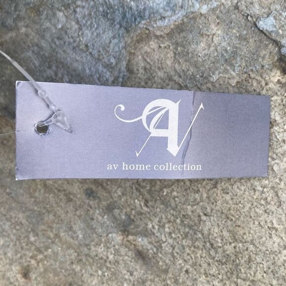 NWT Two Aviva Stanoff Purple Aurora Borealis Solstice Luxury Decorative Pillows - Picture 7 of 10